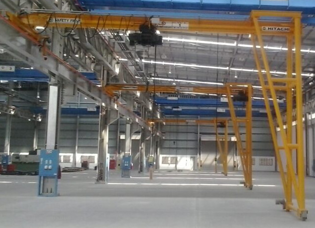 Industrial gantry crane installation by FRIOX